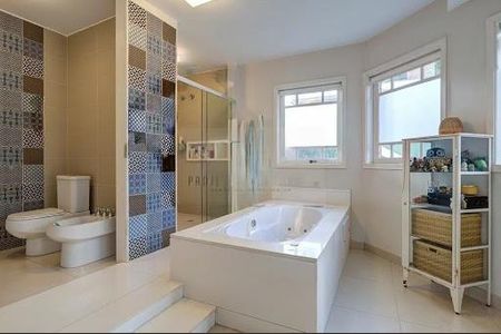Casa à venda com 4 quartos, 408m² em Santo Amaro, São Paulo