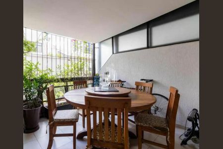 Apartamento à venda com 132m², 3 quartos e 2 vagas