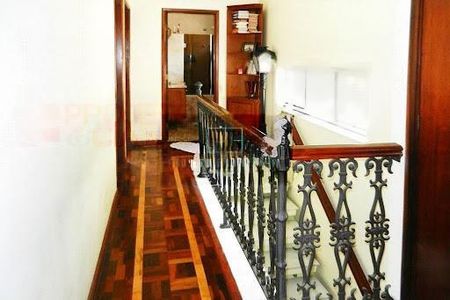 Casa à venda com 210m², 3 quartos e 3 vagas