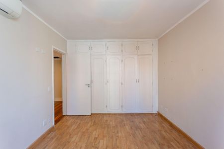 Apartamento à venda com 200m², 2 quartos e 2 vagas