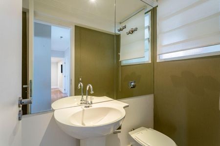 Apartamento à venda com 200m², 2 quartos e 2 vagas