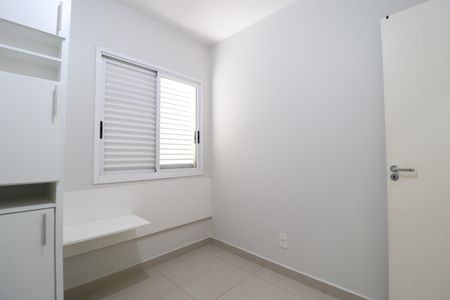 Apartamento para alugar com 106m², 4 quartos e 1 vagaQuarto 3