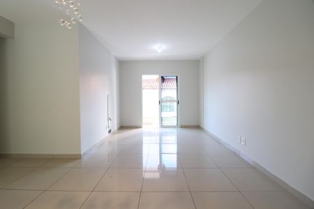 Apartamento para alugar com 106m², 4 quartos e 1 vagaSala