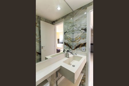 Apartamento à venda com 35m², 2 quartos e sem vaga Apartamento à venda com 35m², 2 quartos e sem vagaBanheiro