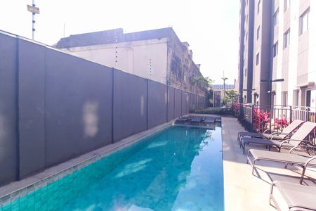 Apartamento à venda com 35m², 2 quartos e sem vaga Apartamento à venda com 35m², 2 quartos e sem vagaÁrea comum - Piscina