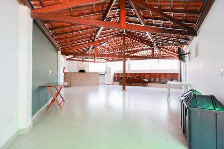 Apartamento para alugar com 50m², 2 quartos e 1 vaga Apartamento para alugar com 50m², 2 quartos e 1 vagaÁrea comum - Salão de festas