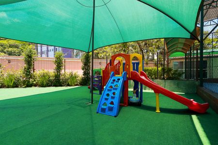 Apartamento para alugar com 50m², 2 quartos e 1 vaga Apartamento para alugar com 50m², 2 quartos e 1 vagaÁrea comum - Playground