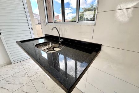 Cozinha de apartamento à venda com 3 quartos, 100m² em Vila Guilhermina, São Paulo