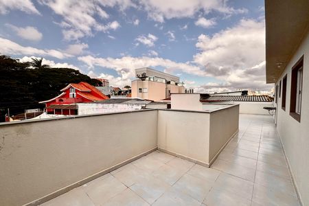 Apartamento à venda com 100m², 3 quartos e sem vaga Apartamento à venda com 100m², 3 quartos e sem vagaVaranda