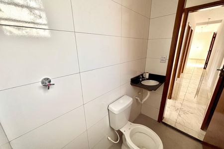 Apartamento à venda com 100m², 3 quartos e sem vaga Apartamento à venda com 100m², 3 quartos e sem vagaBanheiro da Suíte 1