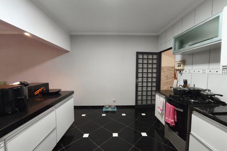 Casa à venda com 160m², 3 quartos e 3 vagasCozinha