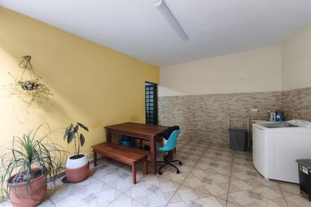 Casa à venda com 160m², 3 quartos e 3 vagasQuintal