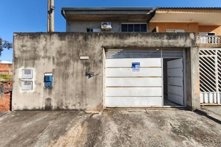 Casa à venda com 160m², 3 quartos e 3 vagasFachada