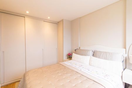 Quarto 1 Suite de apartamento à venda com 2 quartos, 54m² em Capão Raso, Curitiba