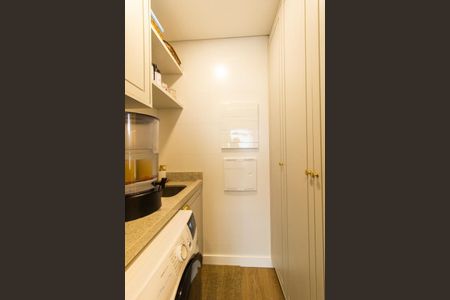 Apartamento à venda com 54m², 2 quartos e 1 vagaCozinha e Área de Serviço