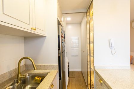 Apartamento à venda com 54m², 2 quartos e 1 vagaCozinha e Área de Serviço