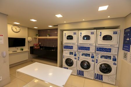 Studio à venda com 50m², 1 quarto e 1 vaga Studio à venda com 50m², 1 quarto e 1 vagaLAVANDERIA