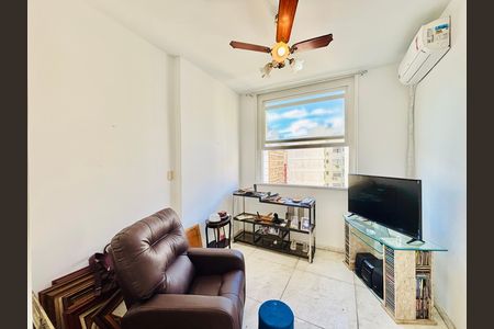 Apartamento para alugar com 105m², 2 quartos e sem vaga