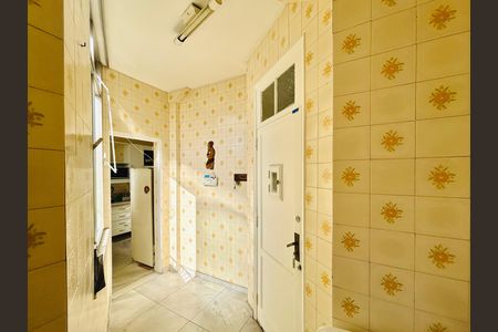 Apartamento para alugar com 105m², 2 quartos e sem vaga