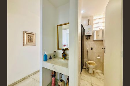 Apartamento para alugar com 105m², 2 quartos e sem vaga