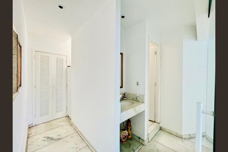Apartamento para alugar com 105m², 2 quartos e sem vaga