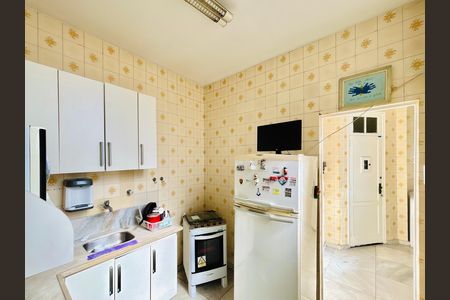 Apartamento para alugar com 105m², 2 quartos e sem vaga