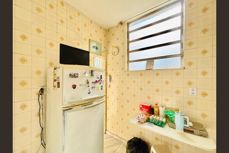 Apartamento para alugar com 105m², 2 quartos e sem vaga