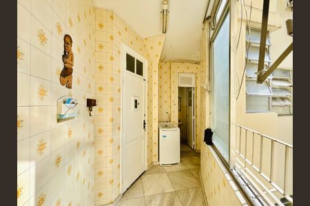 Apartamento para alugar com 105m², 2 quartos e sem vaga