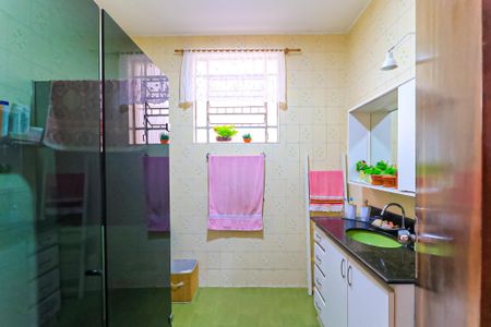 Casa à venda com 250m², 2 quartos e 1 vaga Casa à venda com 250m², 2 quartos e 1 vagaBanheiro