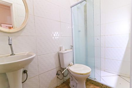 Casa à venda com 250m², 2 quartos e 1 vaga Casa à venda com 250m², 2 quartos e 1 vagaBanheiro - Kitnet