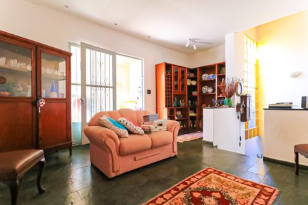 Casa à venda com 250m², 2 quartos e 1 vaga Casa à venda com 250m², 2 quartos e 1 vagaSala 2