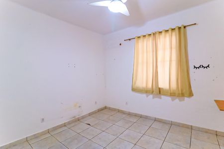 Casa à venda com 250m², 2 quartos e 1 vaga Casa à venda com 250m², 2 quartos e 1 vagaQuarto - Kitnet