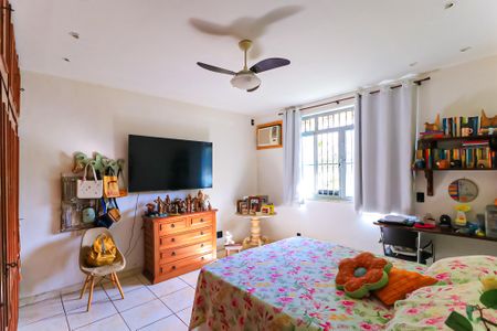 Casa à venda com 250m², 2 quartos e 1 vaga Casa à venda com 250m², 2 quartos e 1 vagaQuarto