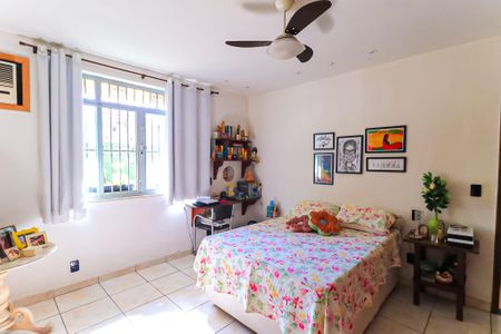 Casa à venda com 250m², 2 quartos e 1 vaga Casa à venda com 250m², 2 quartos e 1 vagaQuarto