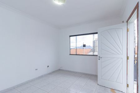 Casa para alugar com 2 quartos, 90m² em Vila Mangalot, São Paulo