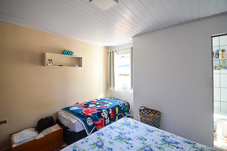 Casa à venda com 200m², 2 quartos e 2 vagasQuarto Suíte - Casa 2