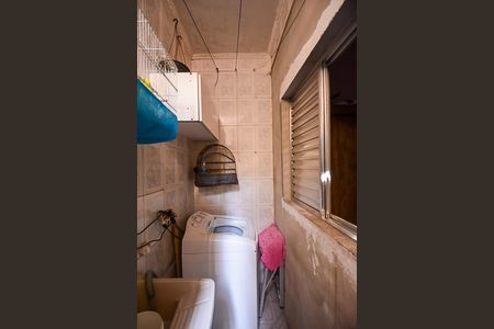 Casa à venda com 200m², 2 quartos e 2 vagasÁrea de Serviço