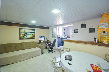 Casa à venda com 200m², 2 quartos e 2 vagasSala - Casa 2