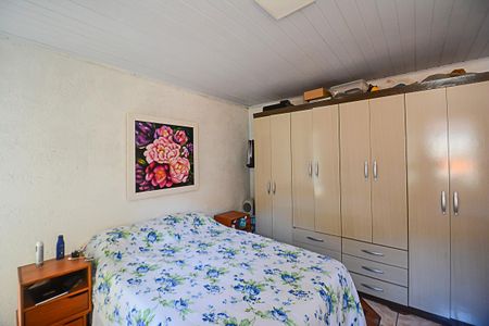 Casa à venda com 200m², 2 quartos e 2 vagasQuarto Suíte - Casa 2