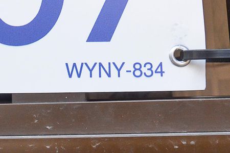 Casa à venda com 200m², 2 quartos e 2 vagasPlaca na Fachada - WYNW-834-18/06/2026