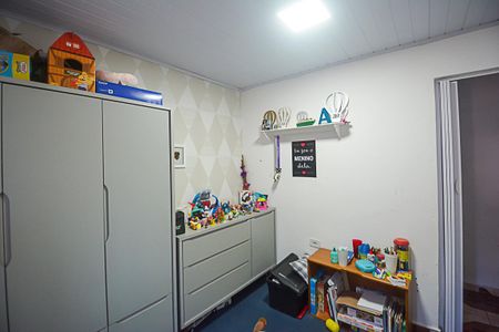 Casa à venda com 200m², 2 quartos e 2 vagasQuarto - Casa 2