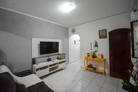 Casa à venda com 200m², 2 quartos e 2 vagasSala