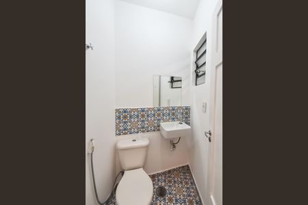 Apartamento à venda com 72m², 1 quarto e sem vaga Apartamento à venda com 72m², 1 quarto e sem vagaLavabo