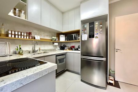 Apartamento à venda com 73m², 2 quartos e 1 vaga Apartamento à venda com 73m², 2 quartos e 1 vagaCozinha