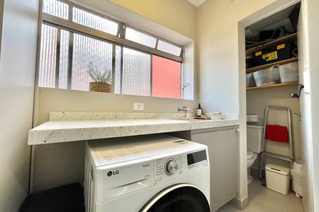 Apartamento à venda com 73m², 2 quartos e 1 vaga Apartamento à venda com 73m², 2 quartos e 1 vagaÁrea de Serviço