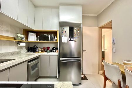 Apartamento à venda com 73m², 2 quartos e 1 vaga Apartamento à venda com 73m², 2 quartos e 1 vagaCozinha