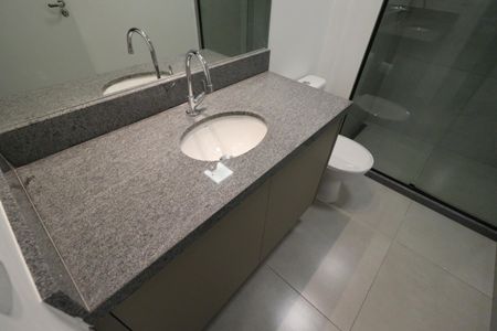 Banheiro da Suíte de kitnet/studio para alugar com 1 quarto, 39m² em Santa Luzia, Ribeirão Preto