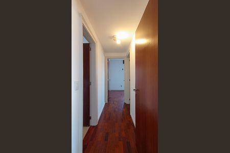 Apartamento à venda com 172m², 2 quartos e 1 vaga