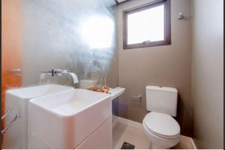 Apartamento para alugar com 128m², 2 quartos e 2 vagas Apartamento para alugar com 128m², 2 quartos e 2 vagasBanheiro 3