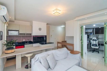 Sala de apartamento para alugar com 2 quartos, 95m² em Chácara das Pedras, Porto Alegre